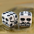 6pcs Conjunto de dados em forma de crânio 6 lados de 6 lados, Halloween Party White Skull Dice, Dados de esqueletos para novidades para o Club Bar Party, Set 6pcs